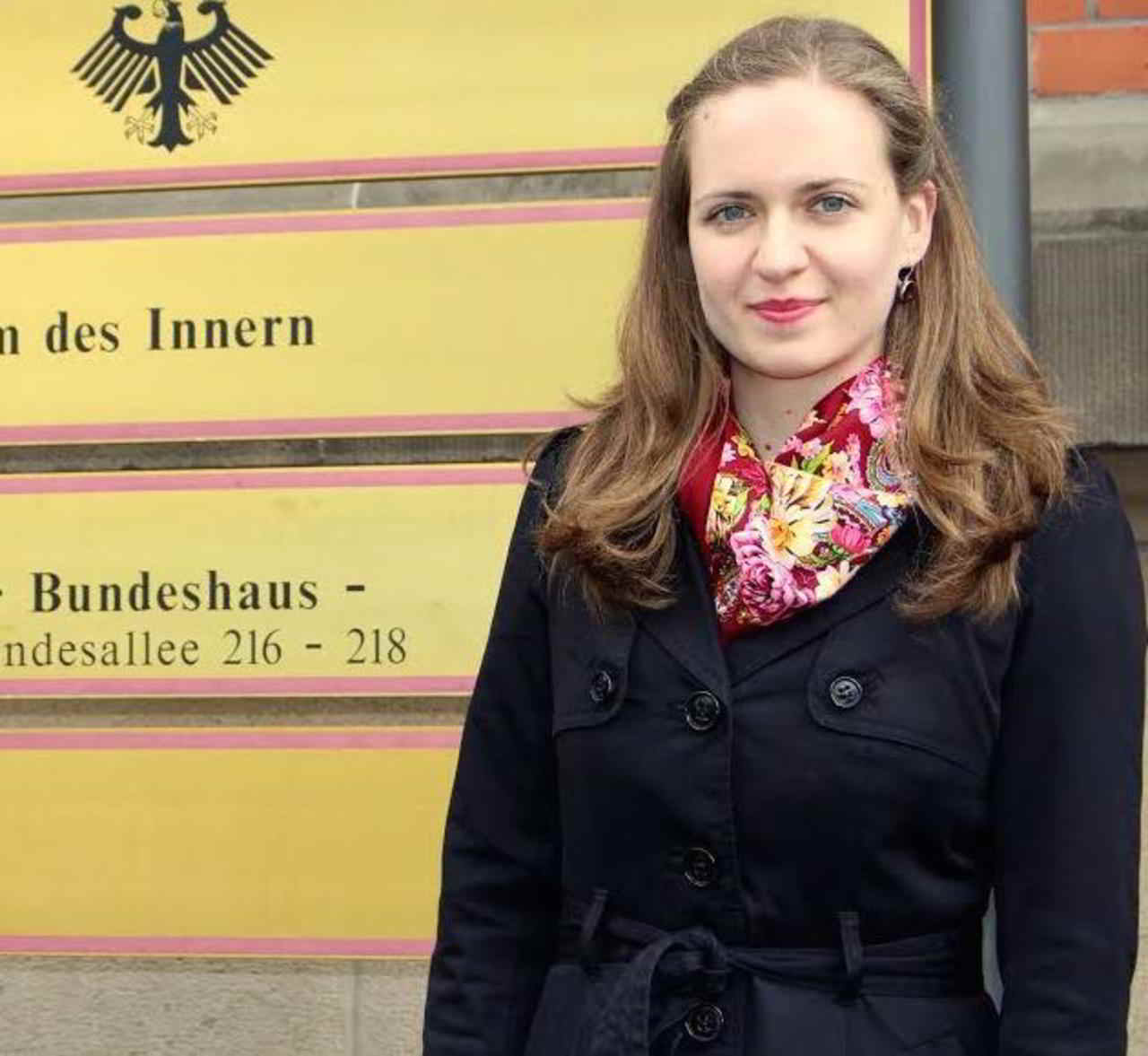 Auf dem Weg in den Bundestag, willkommen in Berlin Auf dem Weg in den Bundestag, willkommen in Berlin