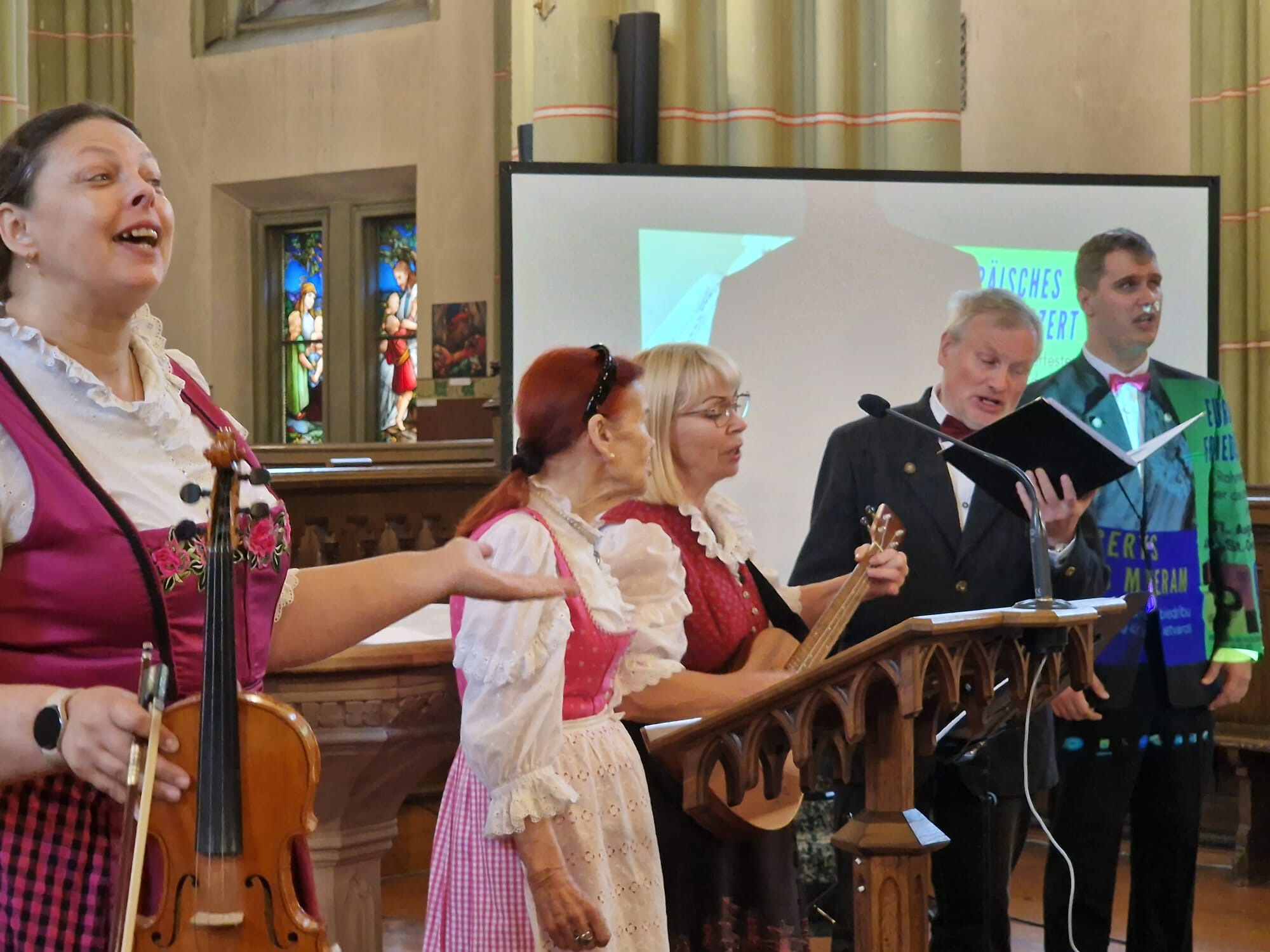 Europäisches Friedenskonzert der deutschen Minderheit im Baltikum in Riga Europäisches Friedenskonzert der deutschen Minderheit im Baltikum in Riga
