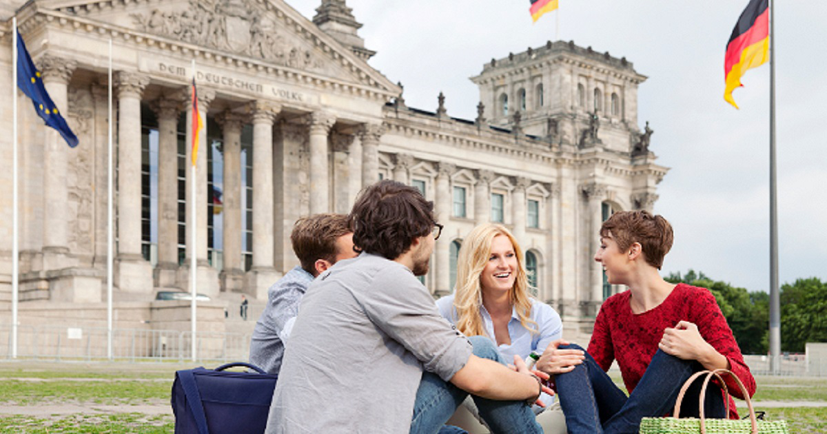 Fortbildungsaufenthalt in Deutschland: Sprache, Geschichte und Kultur der deutschen Minderheiten Fortbildungsaufenthalt in Deutschland: Sprache, Geschichte und Kultur der deutschen Minderheiten