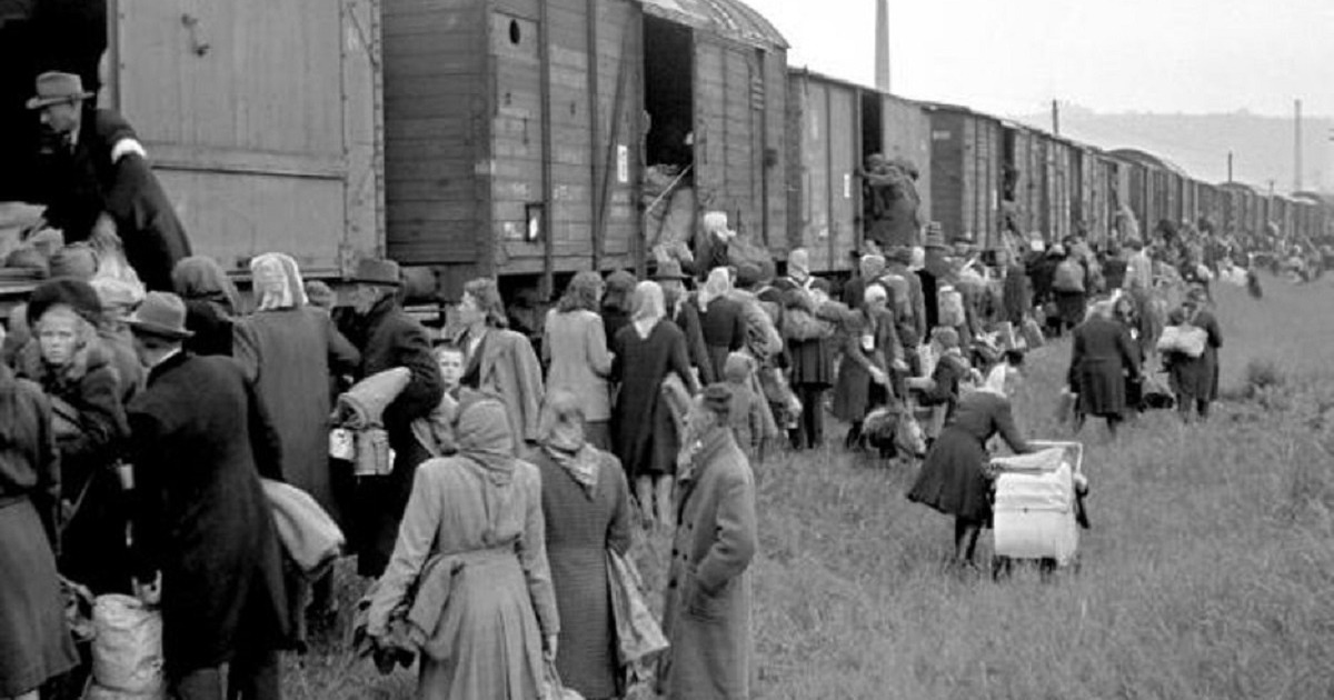 Im Altai startete eine Aktion, die dem Gedenk- und Trauertag gewidmet ist Im Altai startete eine Aktion, die dem Gedenk- und Trauertag gewidmet ist
