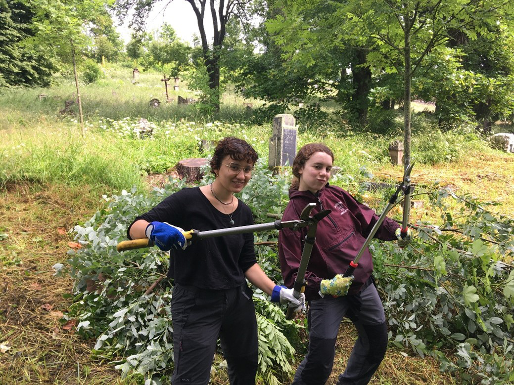 Erstes internationales Wander-Workcamp im Erzgebirge Erstes internationales Wander-Workcamp im Erzgebirge